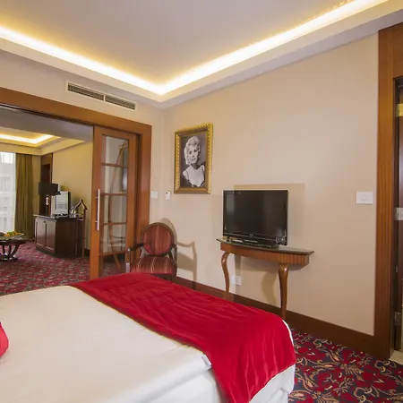 Blue Diamond Ataturk Palace Hotel *